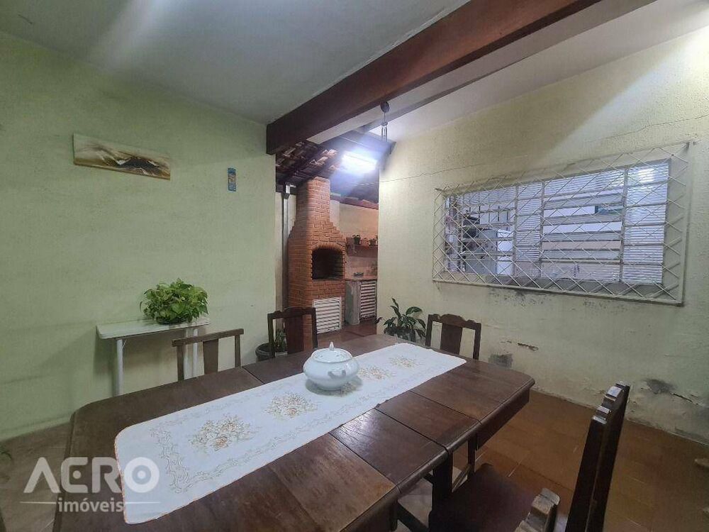 Casa à venda com 3 quartos, 128m² - Foto 7
