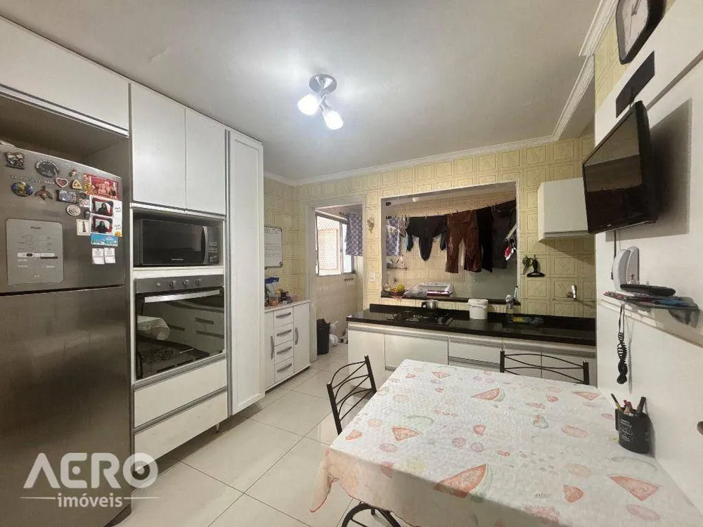 Apartamento, 3 quartos, 147 m² - Foto 4
