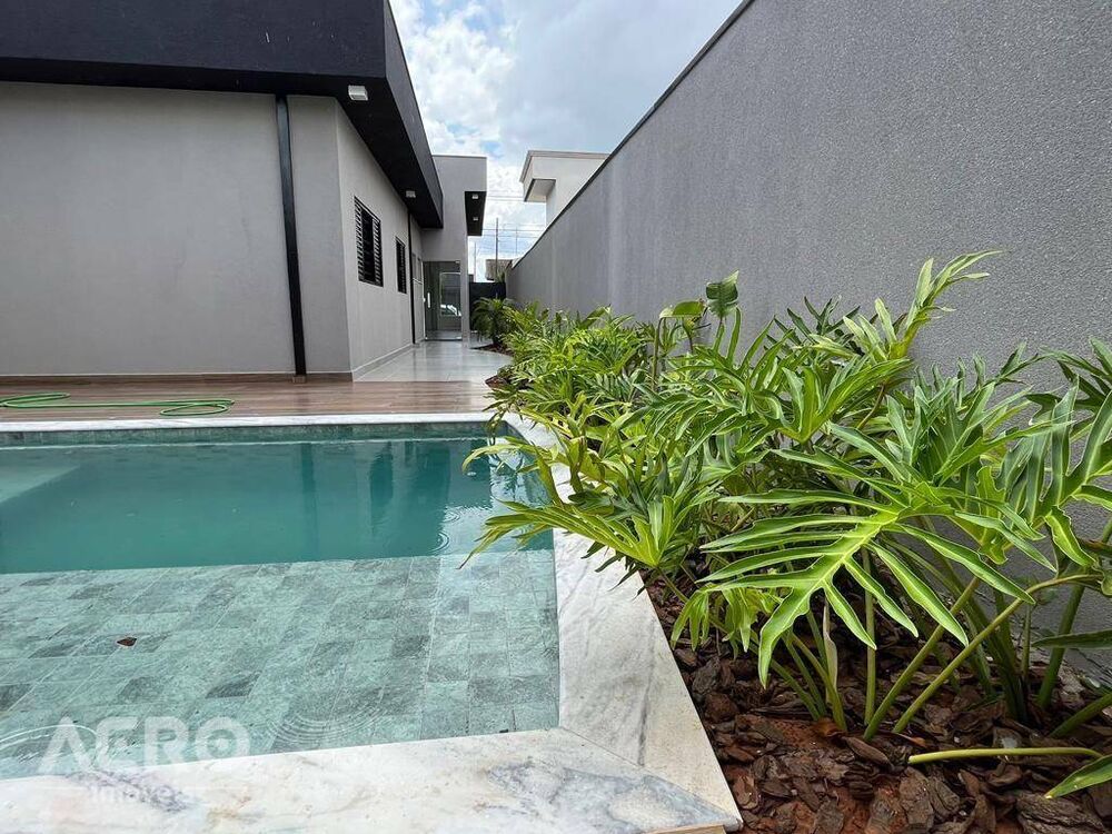 Casa de Condomínio à venda com 3 quartos, 190m² - Foto 2