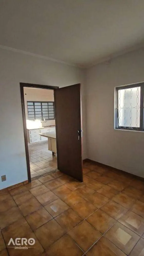 Casa, 3 quartos, 250 m² - Foto 3