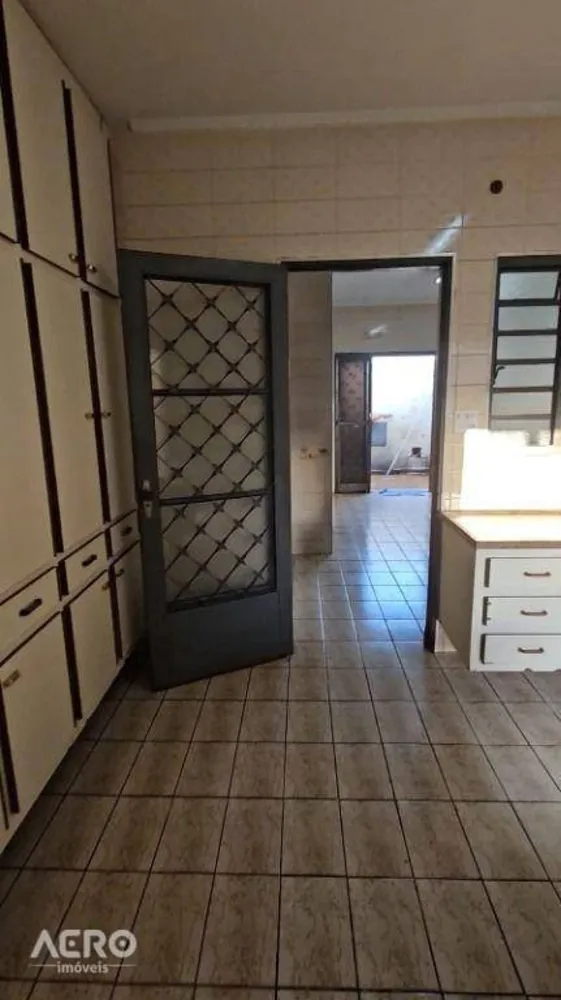 Casa, 3 quartos, 250 m² - Foto 4