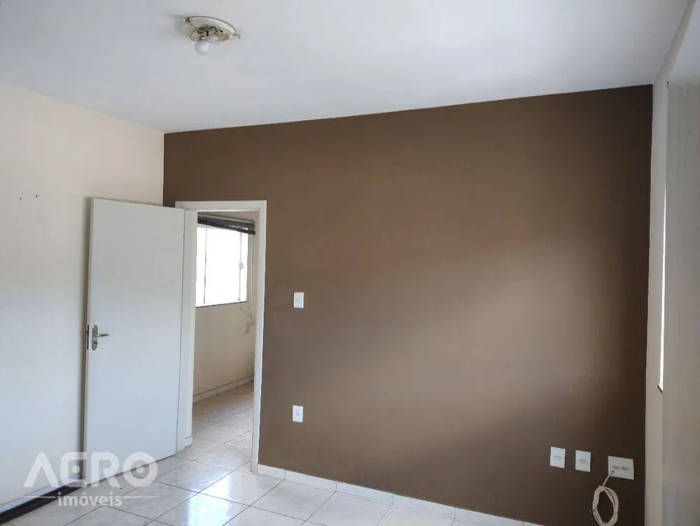 Casa, 4 quartos, 260 m² - Foto 8