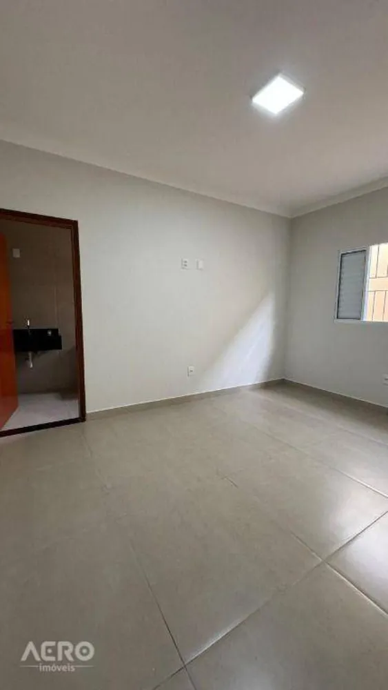 Casa, 3 quartos, 118 m² - Foto 1