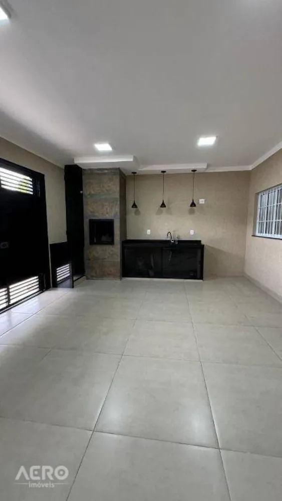 Casa, 3 quartos, 118 m² - Foto 2