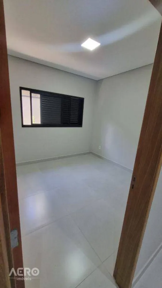 Casa, 3 quartos, 155 m² - Foto 2