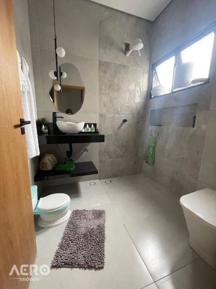 Casa, 3 quartos, 138 m² - Foto 2