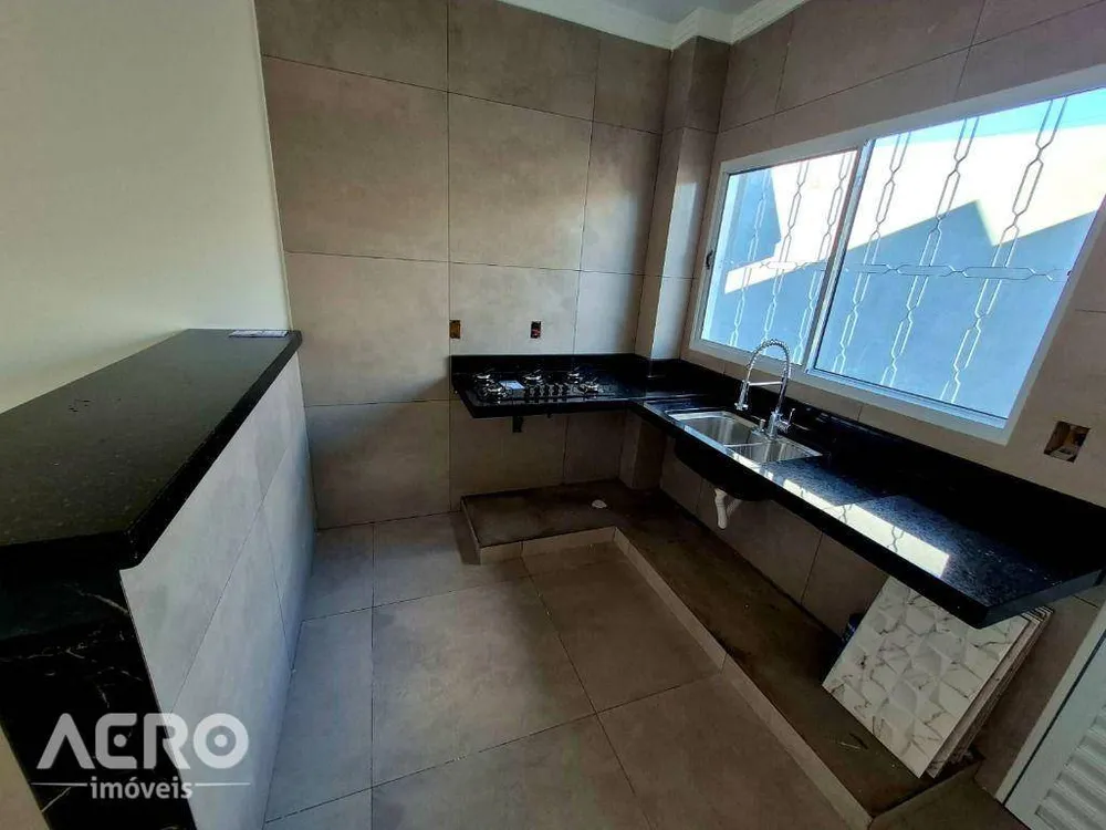 Casa, 2 quartos, 70 m² - Foto 2
