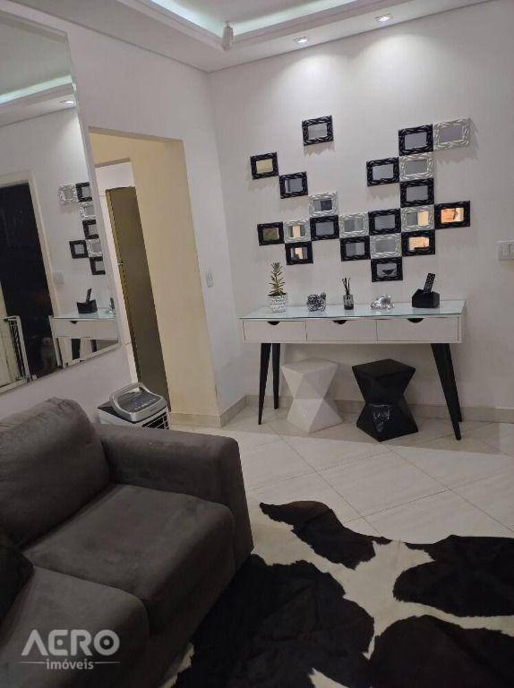 Casa à venda com 3 quartos, 170m² - Foto 7