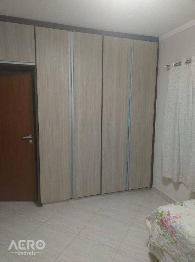 Casa à venda com 3 quartos, 170m² - Foto 15