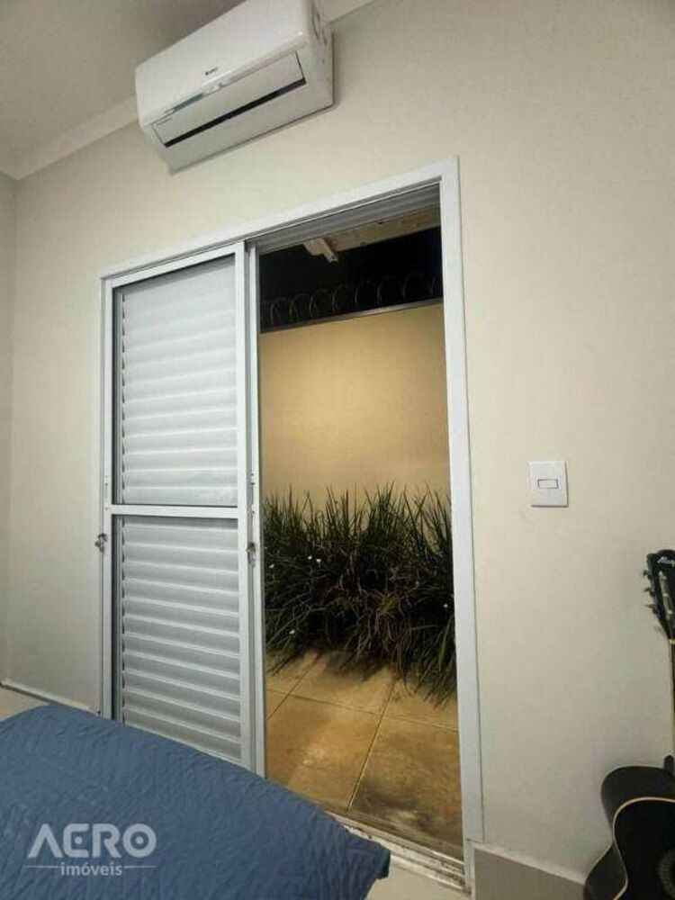 Casa à venda com 3 quartos, 119m² - Foto 16