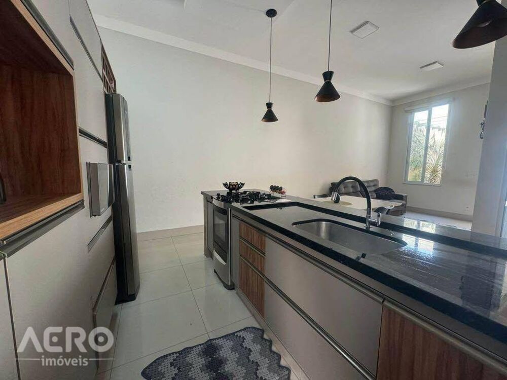 Casa à venda com 3 quartos, 119m² - Foto 20