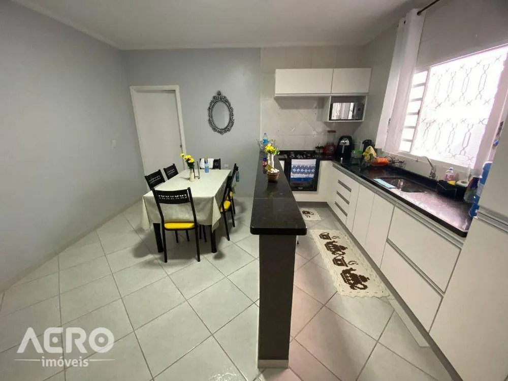 Casa, 3 quartos, 123 m² - Foto 2