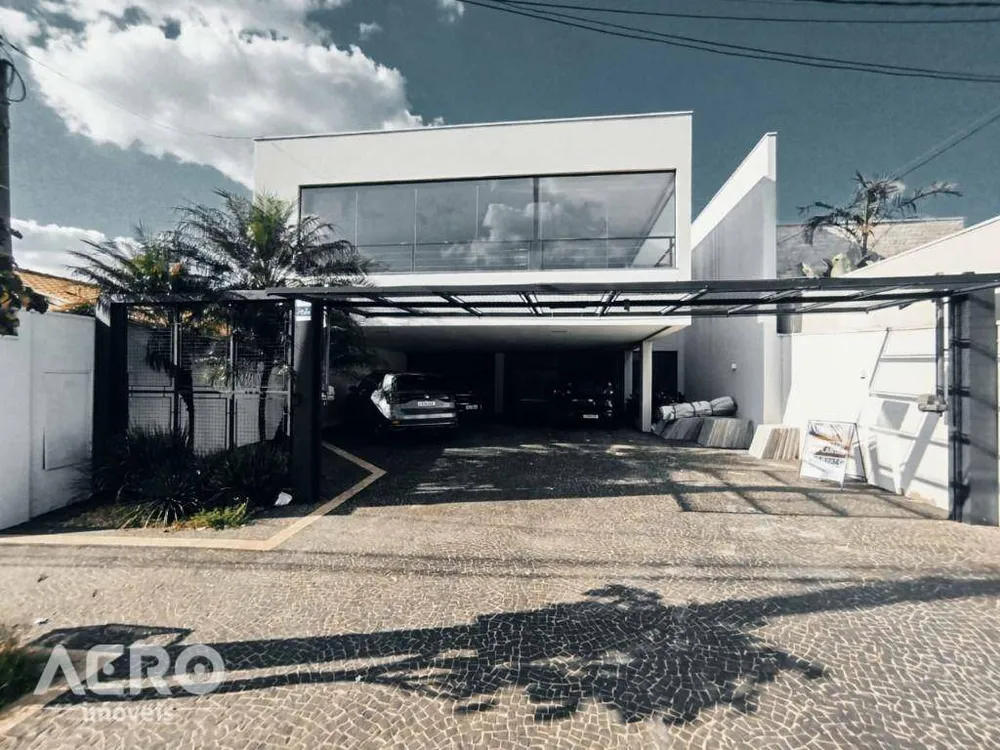 Loja-Salão, 640 m² - Foto 1