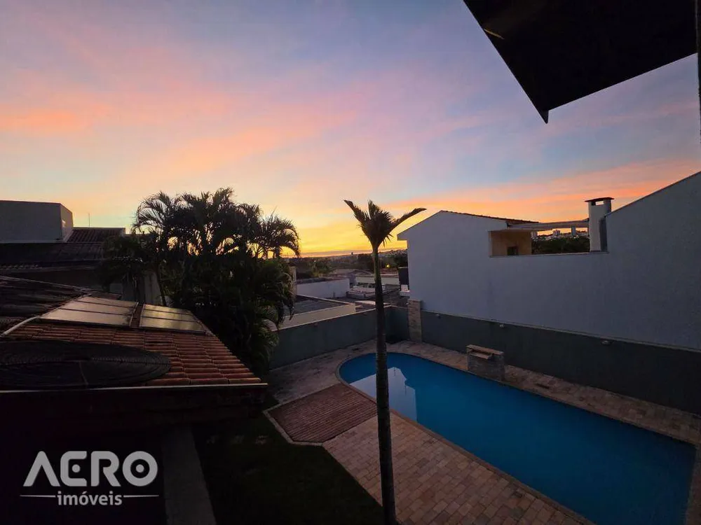 Casa, 3 quartos, 289 m² - Foto 3