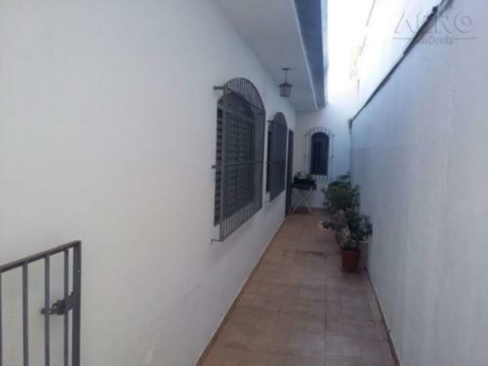 Casa, 4 quartos, 260 m² - Foto 4