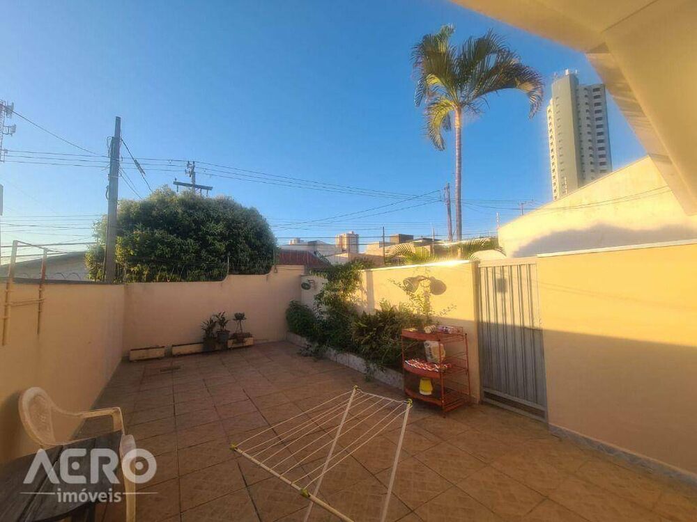 Casa, 4 quartos, 260 m² - Foto 17