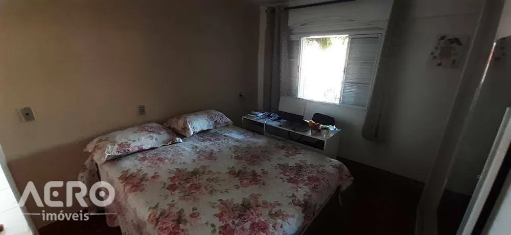 Casa, 3 quartos, 187 m² - Foto 2
