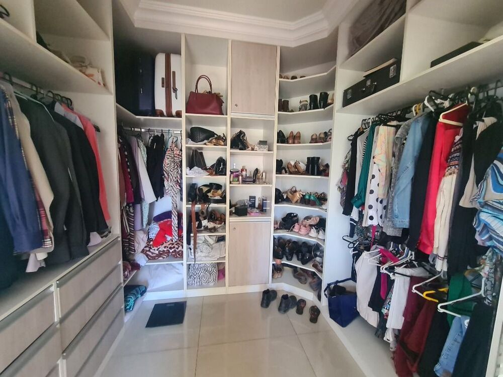 Casa de Condomínio à venda com 4 quartos, 424m² - Foto 2