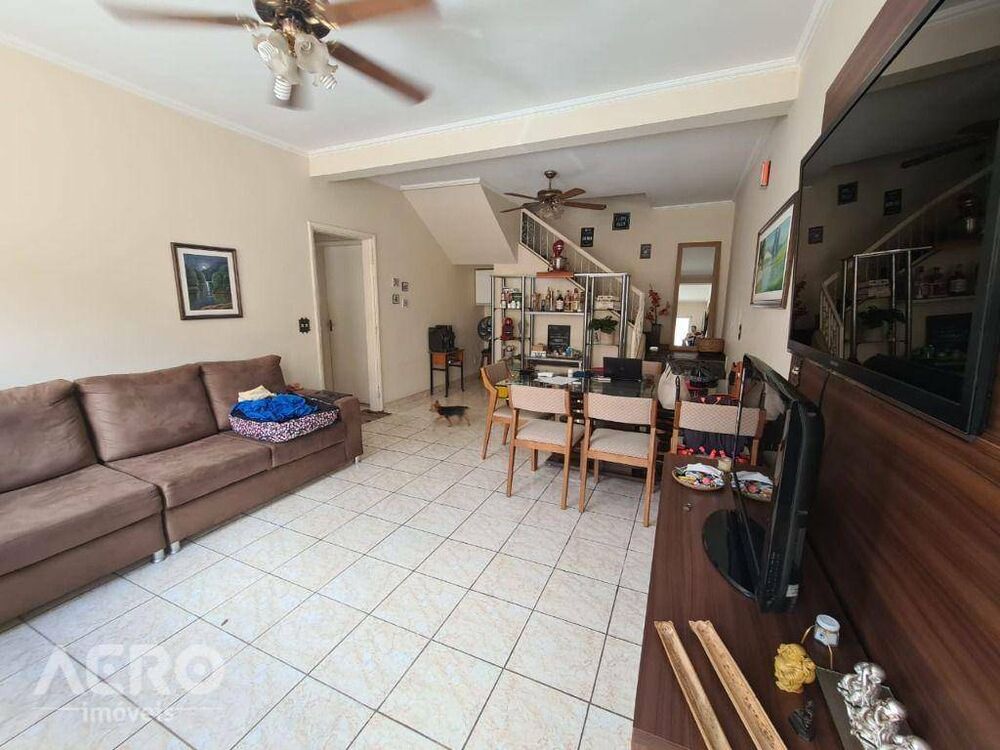 Casa, 3 quartos, 335 m² - Foto 19