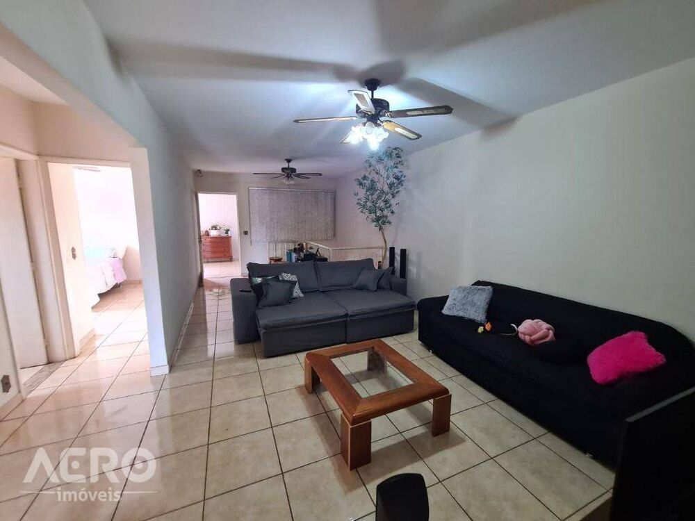 Casa, 3 quartos, 335 m² - Foto 24