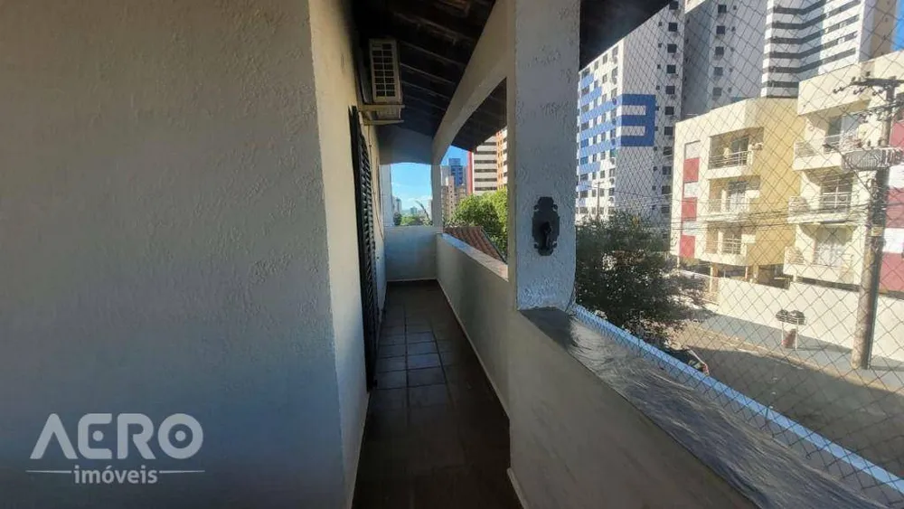Casa, 4 quartos, 229 m² - Foto 3