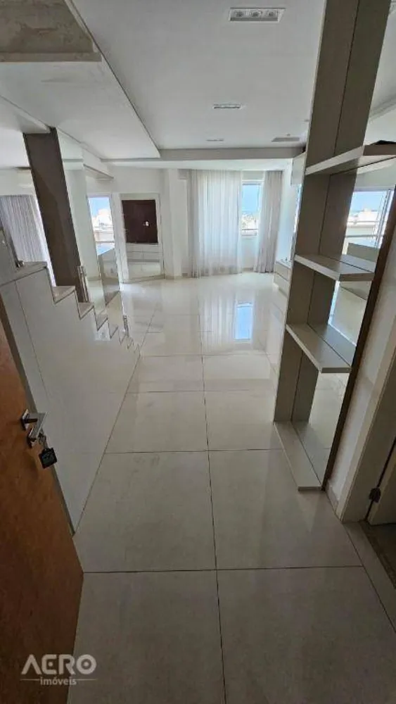 Apartamento, 3 quartos, 180 m² - Foto 2