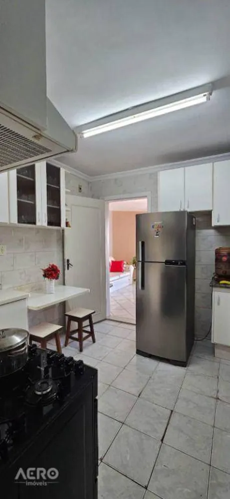 Apartamento, 3 quartos, 91 m² - Foto 2