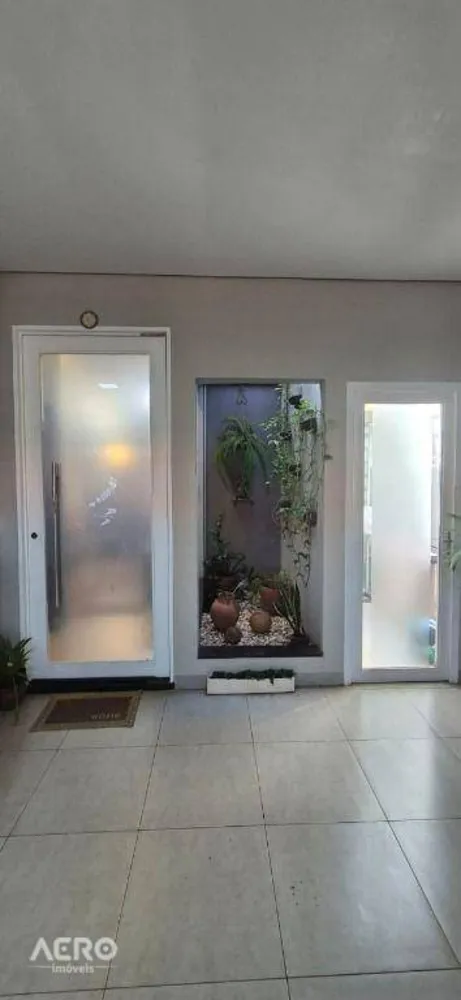 Casa, 3 quartos, 146 m² - Foto 3