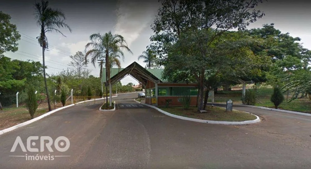 Loteamento e Condomínio, 600 m² - Foto 1