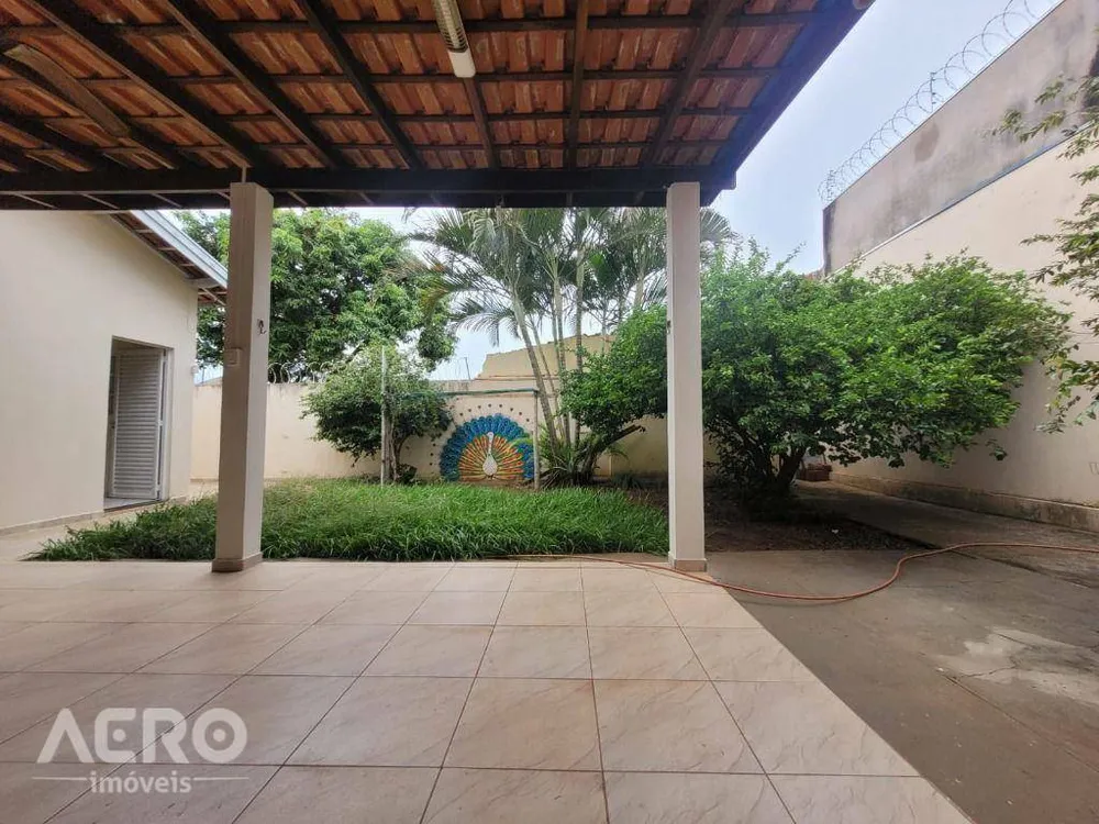 Casa, 3 quartos, 199 m² - Foto 3