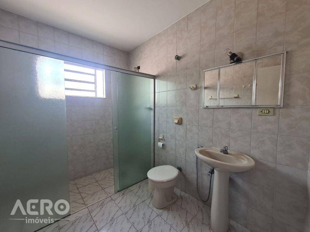 Casa, 3 quartos, 188 m² - Foto 4