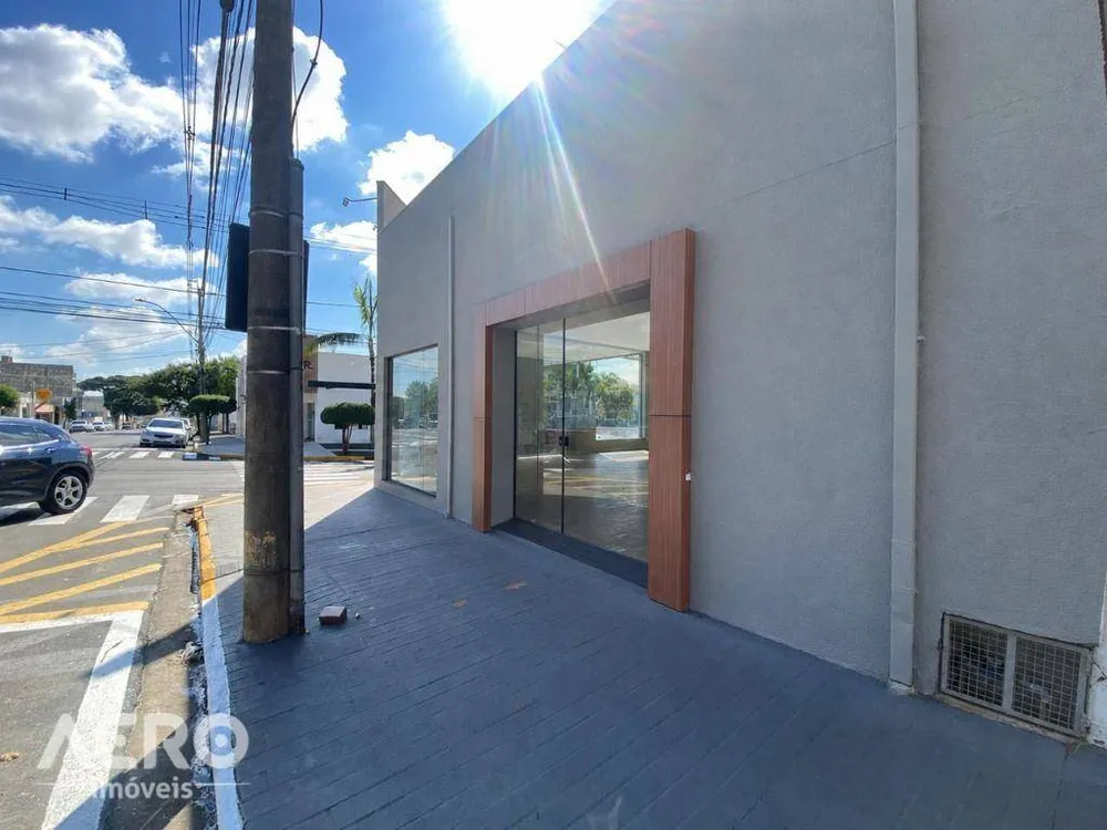 Loja-Salão, 250 m² - Foto 1