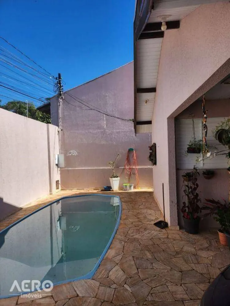 Casa, 3 quartos, 145 m² - Foto 1
