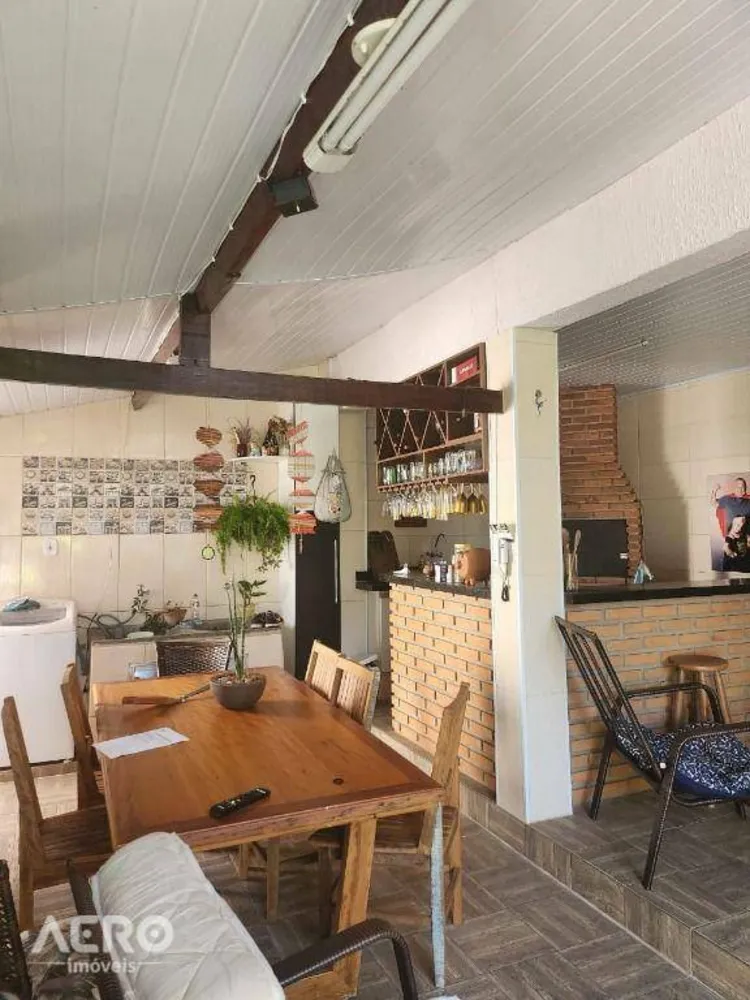 Casa, 3 quartos, 145 m² - Foto 4