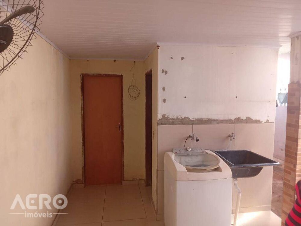 Casa à venda com 3 quartos, 163m² - Foto 10