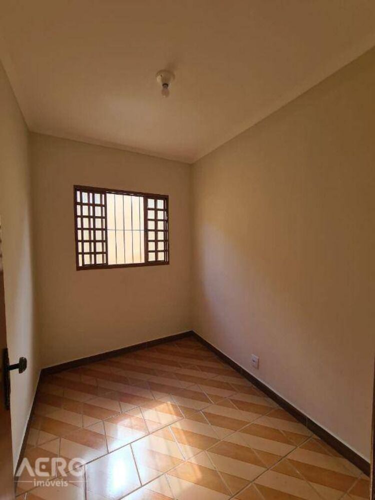Casa à venda com 3 quartos, 89m² - Foto 9