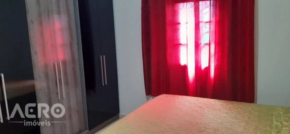 Casa, 3 quartos, 225 m² - Foto 2