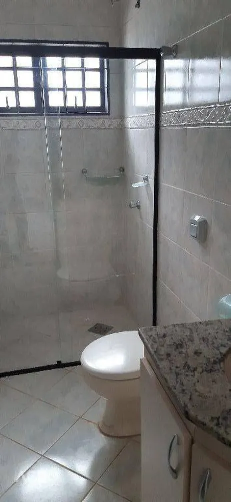 Casa, 3 quartos, 200 m² - Foto 2