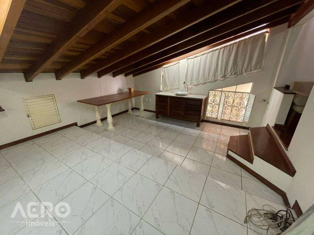 Casa de Condomínio para alugar com 4 quartos, 410m² - Foto 40