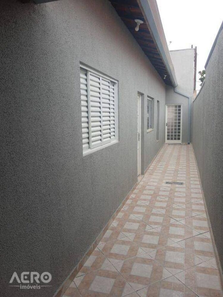 Casa à venda com 3 quartos, 170m² - Foto 3