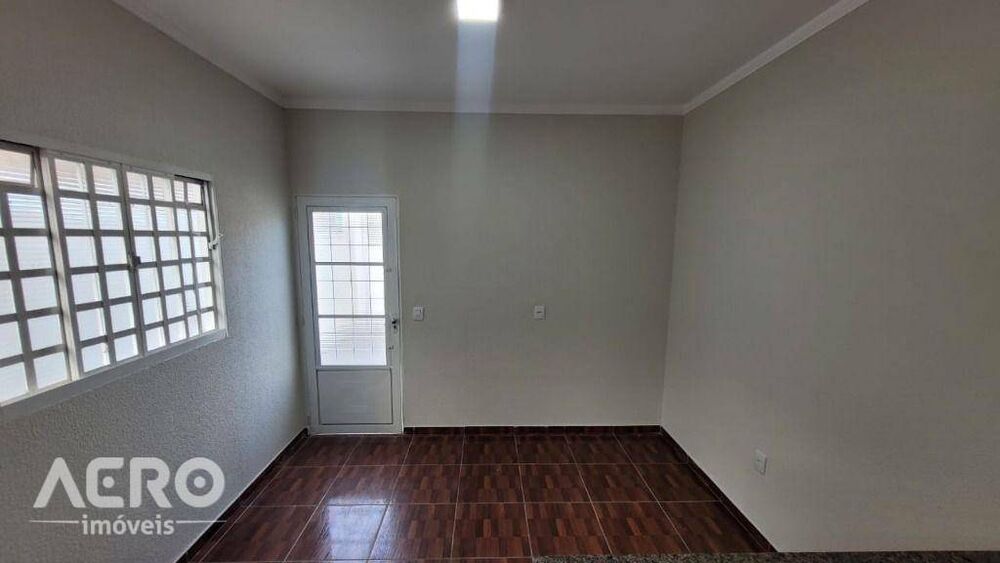 Casa à venda com 2 quartos, 68m² - Foto 14