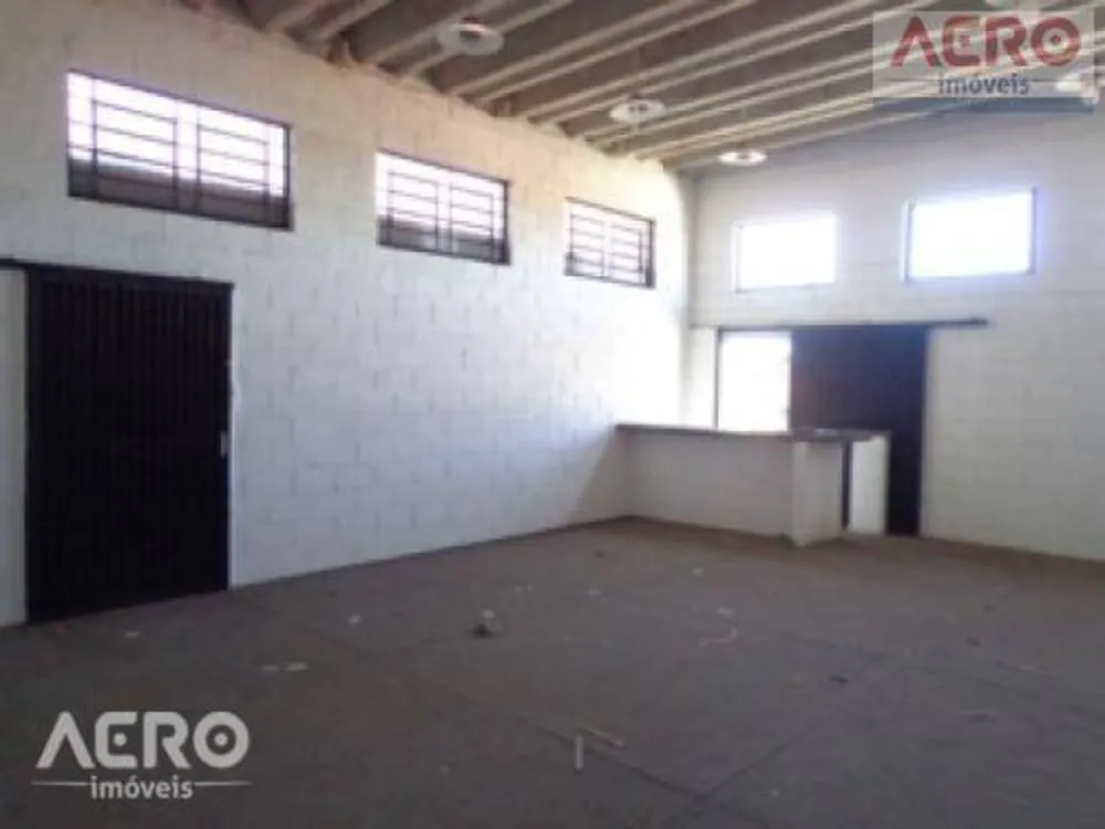 Depósito-Galpão, 300 m² - Foto 1
