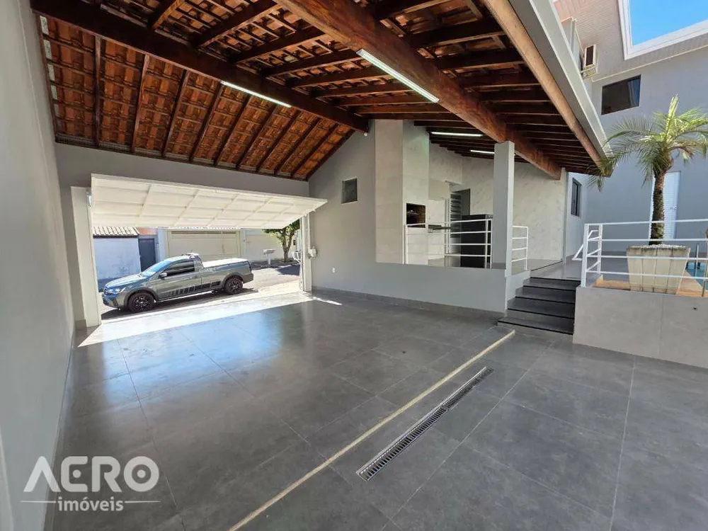 Casa, 4 quartos, 254 m² - Foto 4