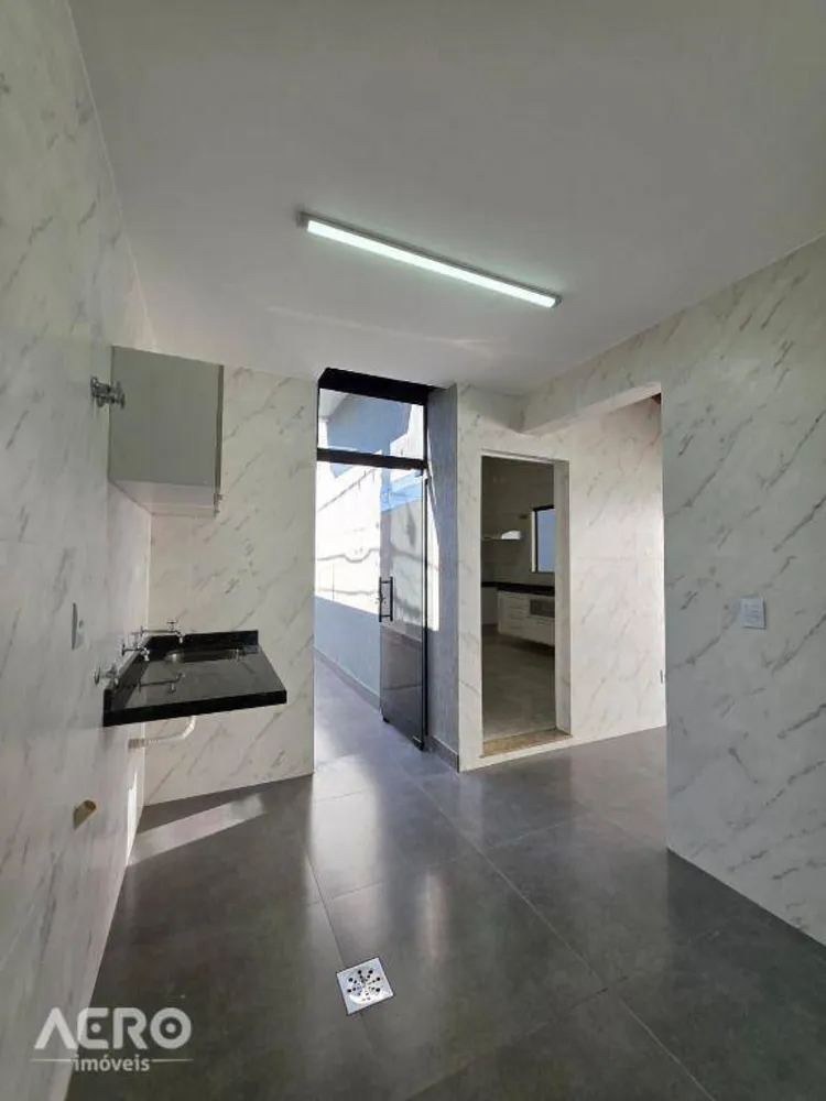 Casa, 4 quartos, 254 m² - Foto 8