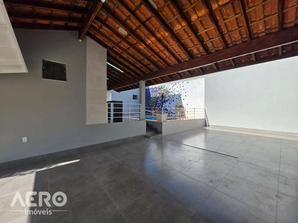 Casa, 4 quartos, 254 m² - Foto 2