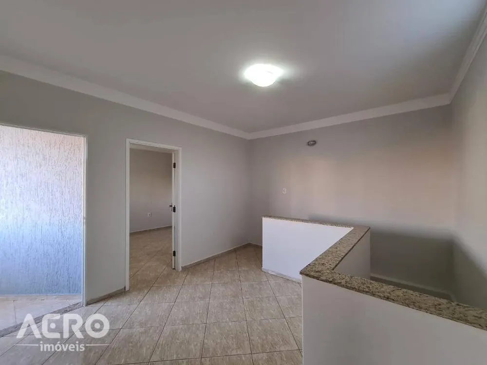 Casa, 3 quartos, 200 m² - Foto 6