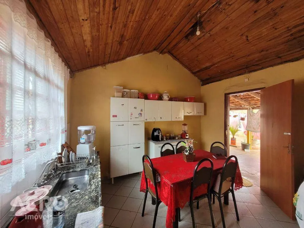 Casa, 3 quartos, 200 m² - Foto 4