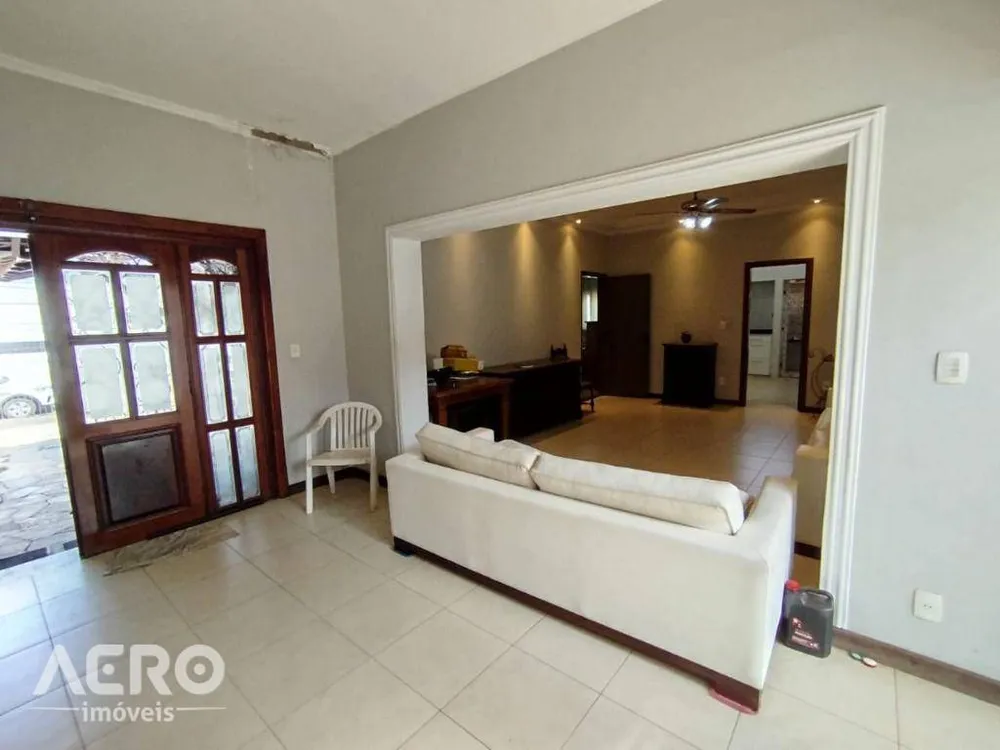 Casa, 4 quartos, 300 m² - Foto 6