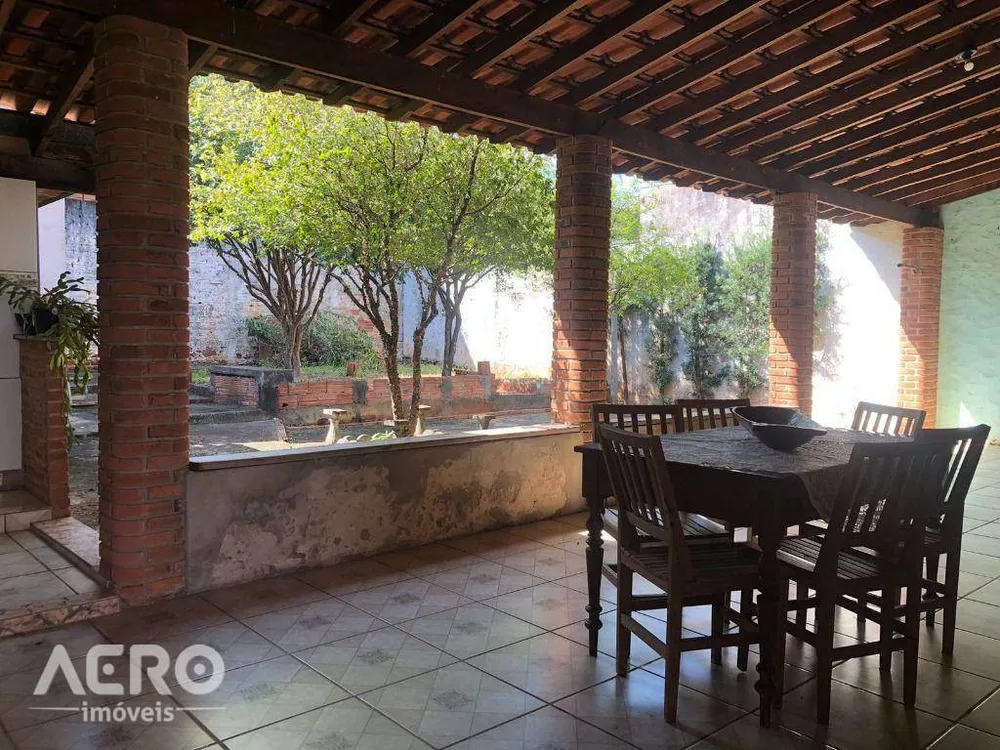 Casa, 4 quartos, 227 m² - Foto 9