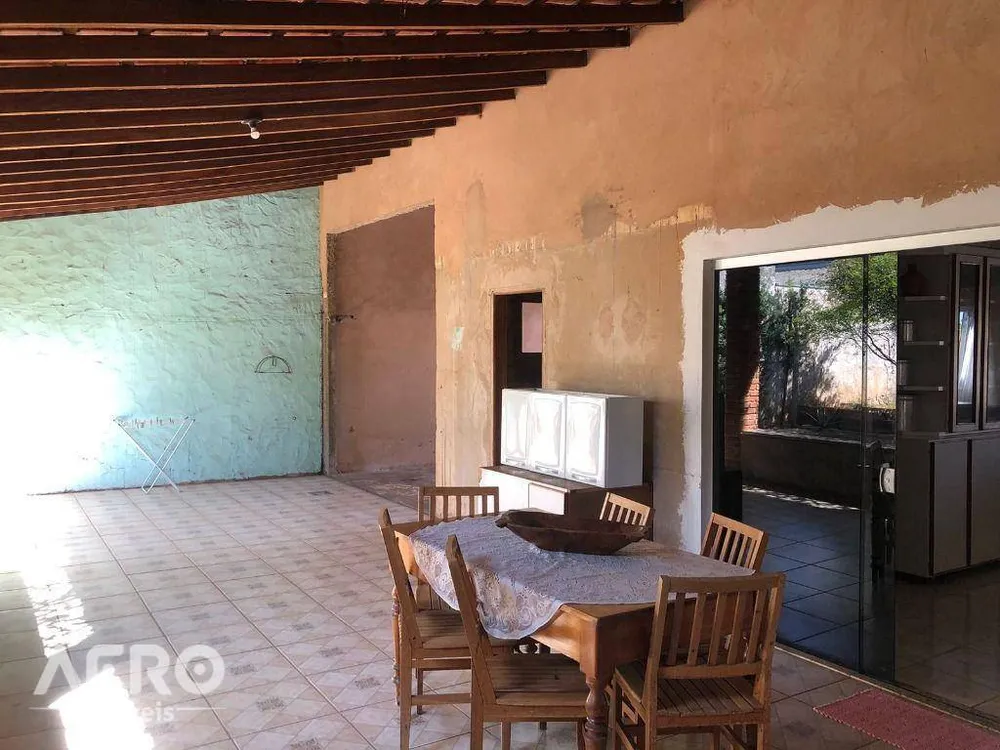 Casa, 4 quartos, 227 m² - Foto 8